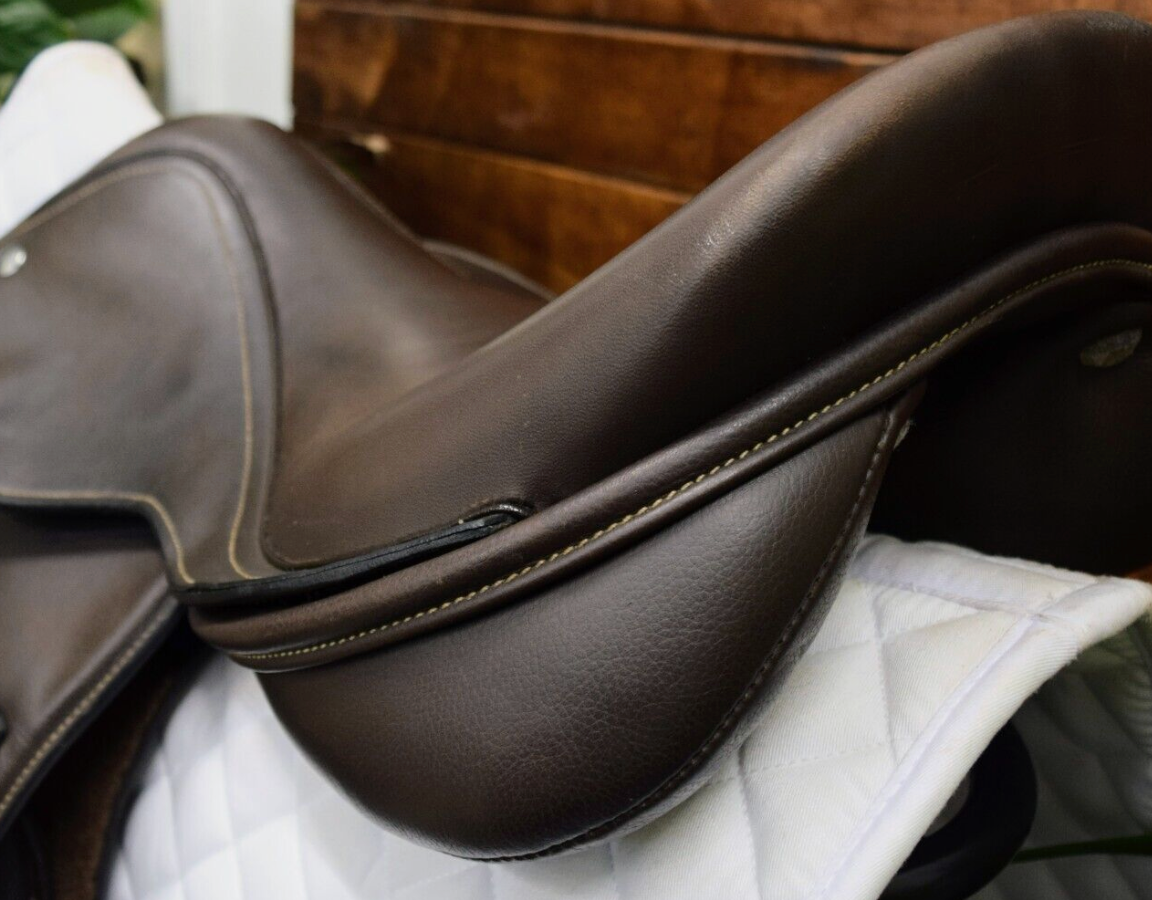 17.5″ Custom Saddlery Monte Carlo (2013) *Wool Flocked*Adjustable Tree*