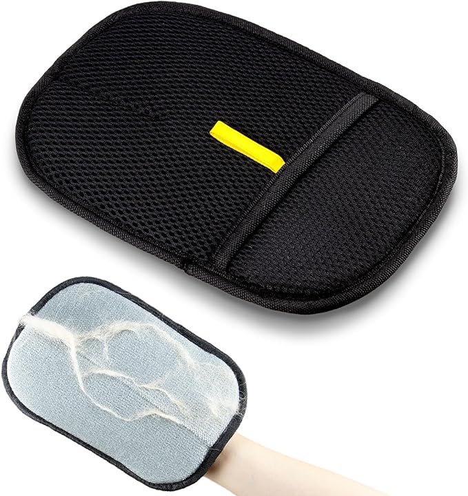 Electrostatic Pet Hair Removal Glove (50% Off End of Summer Sale)